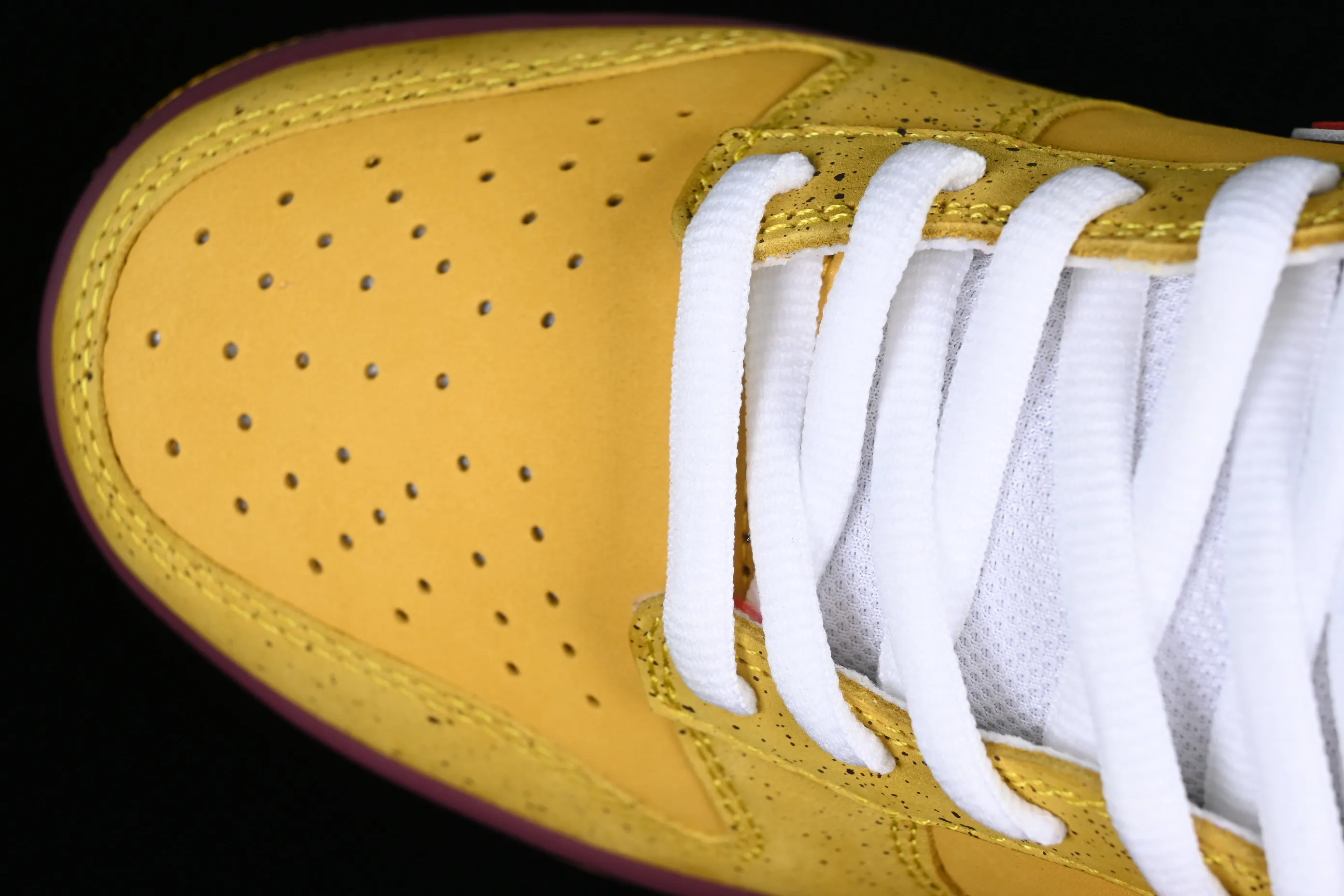 All Categories Nk SB Dunk Series Nk SB Dunk Low Low-top sneakers C version Concepts x SB Dunk Low "Yellow Lobster" Yellow Lobster SB low-top sports and leisure sneakers 313170-137566
